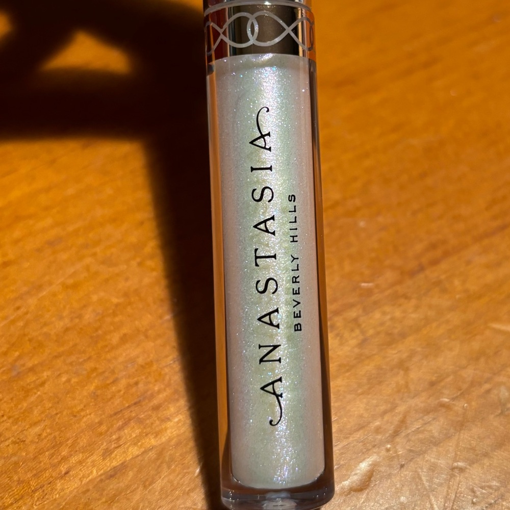 Anastasia Beverly Hills Lip Gloss Moon Jelly - Picture 5 of 15